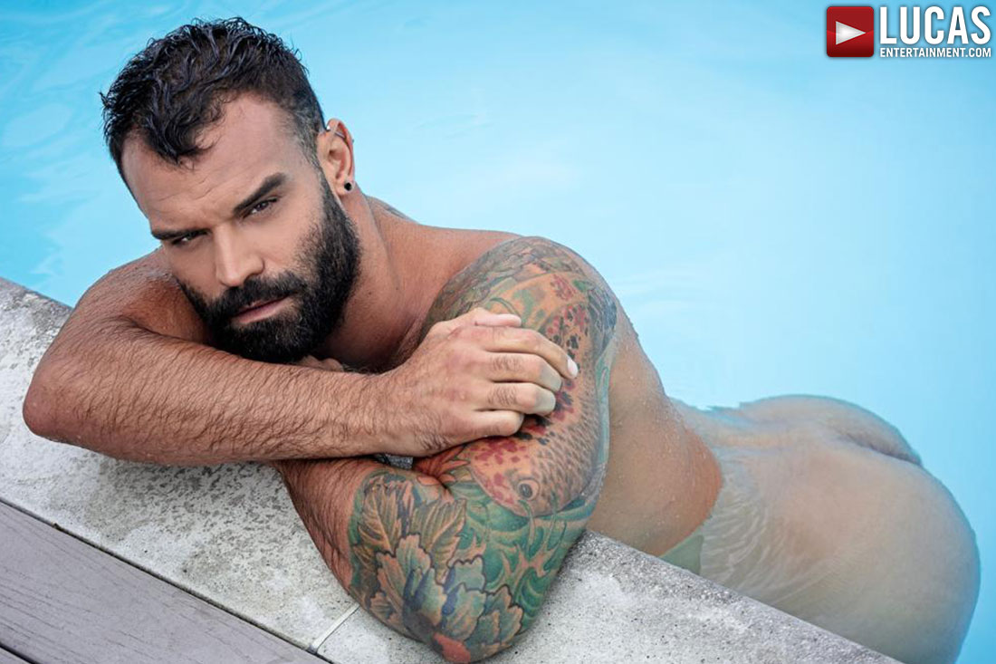 Drake Masters, Dan Saxon, And More Lucas Men On Fire Island